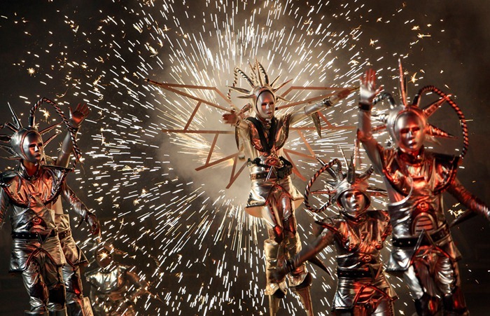 Chinese Lunar Year Celebration | Amusing Planet